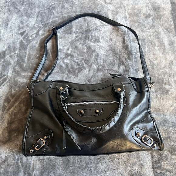 Classic Black City Moto Style Bag – Vegan Leather, Edgy & Practical - Picture 1 of 8